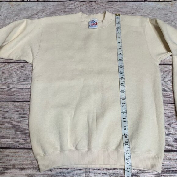 Vintage USA Olympics Cream Sweater Size Small - Picture 7 of 8